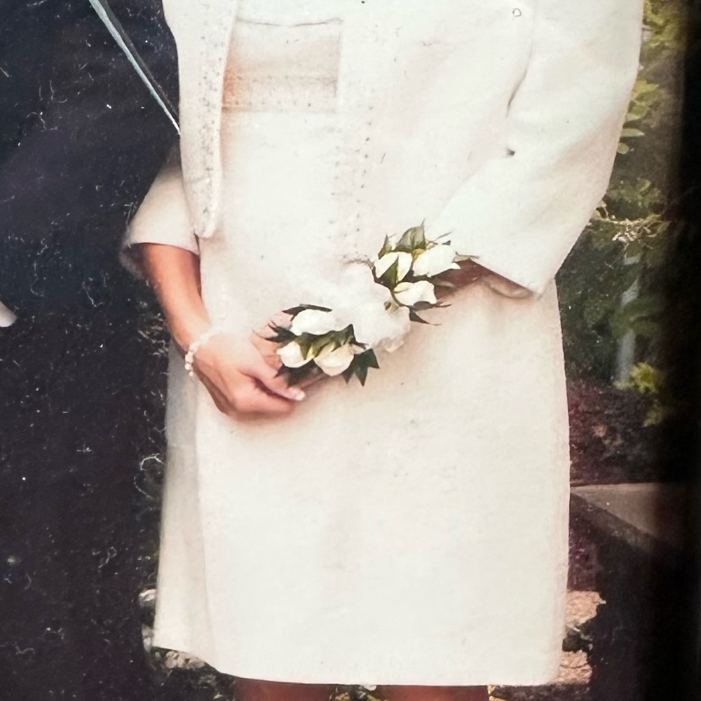 Tahari Mother of the Bride Cream Dress with Jacket - Picture 13 of 13